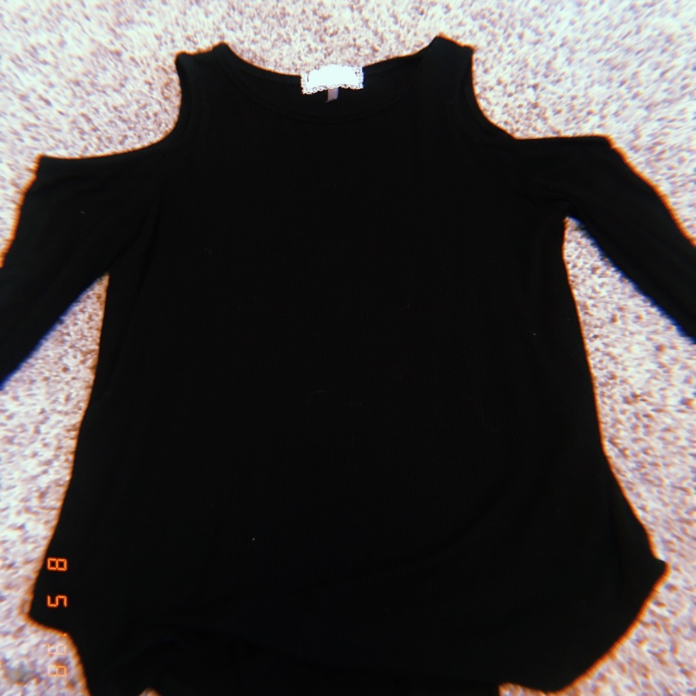 Kids black cut off the shoulder long sleeve